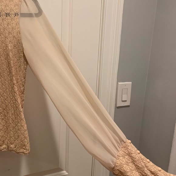 Free People long sleeve cream blouse. - Picture 3 of 4